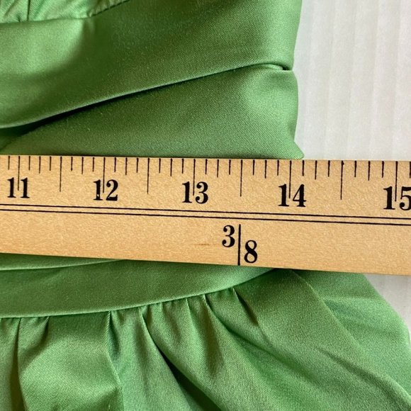 David’s Bridal Strapless Green Party Dress Size 8 – Ruched Bodice, Fit & Flare - Picture 9 of 10